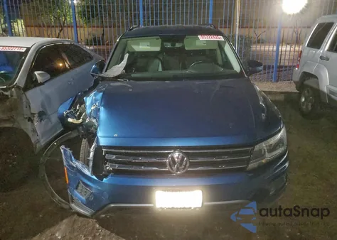 2019 Volkswagen Tiguan Se из США, поврежденный, VIN 3VV3B7AX2KM181177